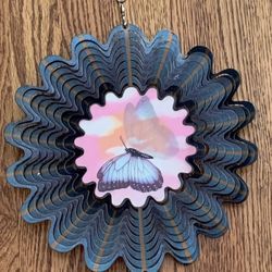 Yard Spinner & Garden Art