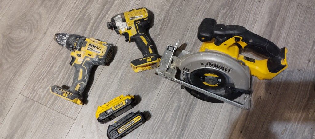 DeWalt Drill Set And 6 1/2 Circular Saw