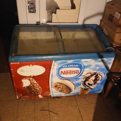Ice cream Freezer