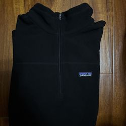 Men’s Jacket and Quarter zips (message me offers)