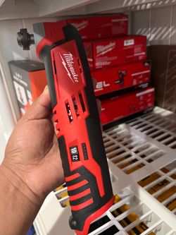 Milwaukee M12 multitool