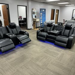 💥Brand New Power Reclining Sofa Set 💥