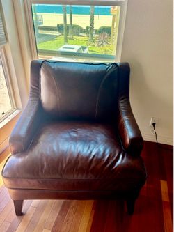Leather Arm chair