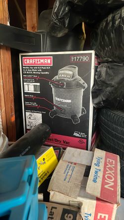 Craftsman 16 GL. Vaccum On Wheels