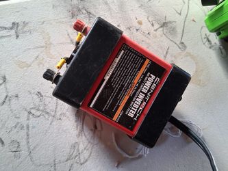 Cen-tech  power inverter