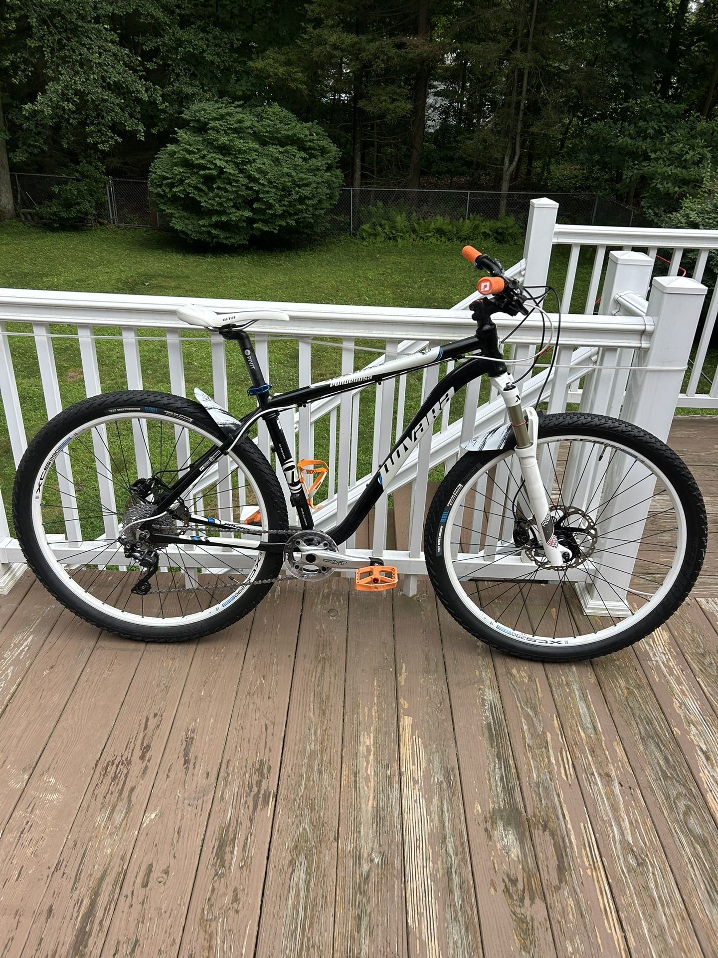 Mountain Bike Large HT 29er - gorgeous full XT frame-up build