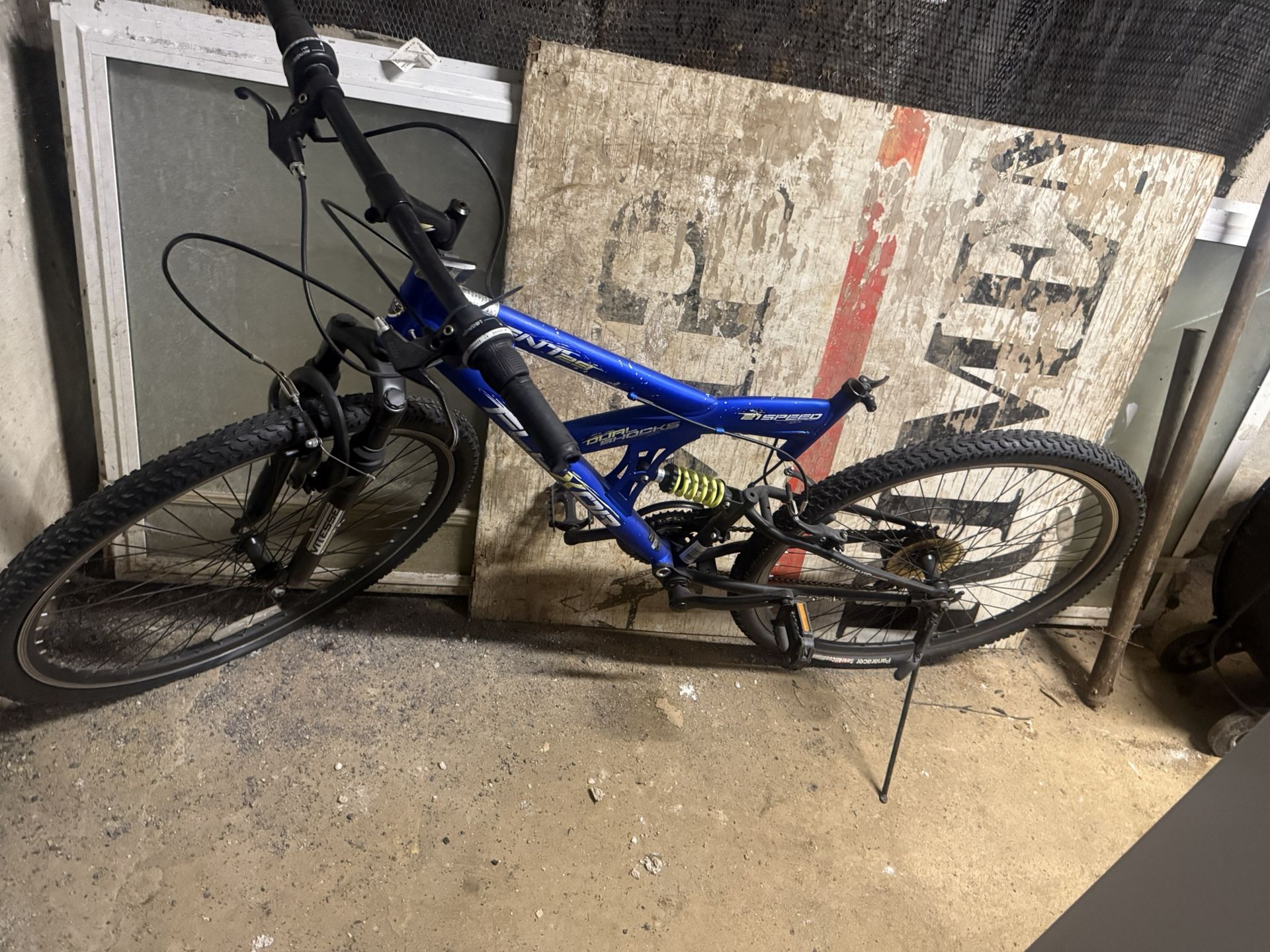 Flexor 21 Speed Mountain Bike