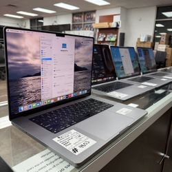 MacBook Pro 16 inch M2 Pro 16GB RAM 512GB SSD 2023 Model with Store Warranty and Financing Available