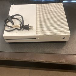 Xbox One S