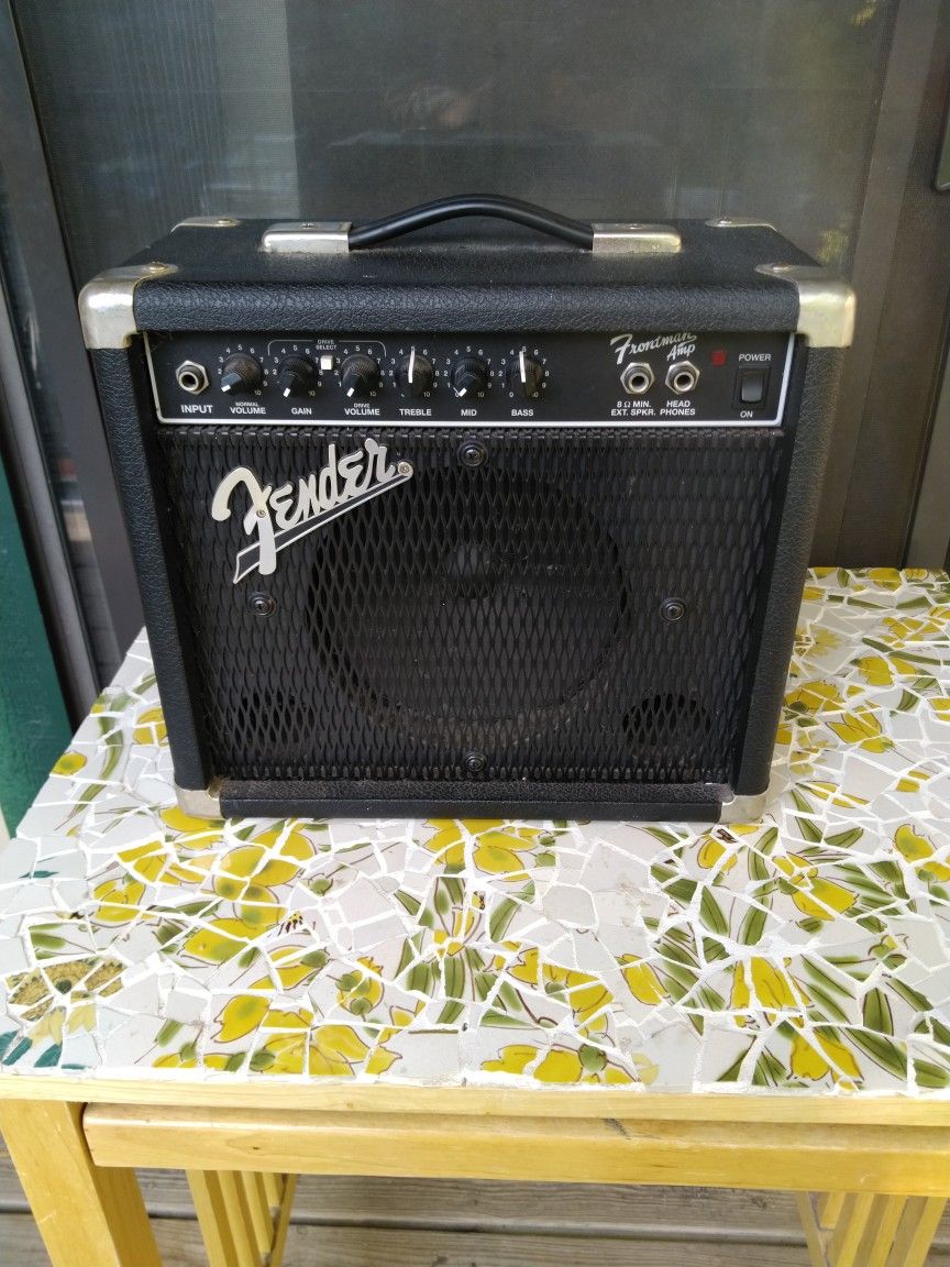 Fender Frontman (PR-241) 38W Guitar Amp