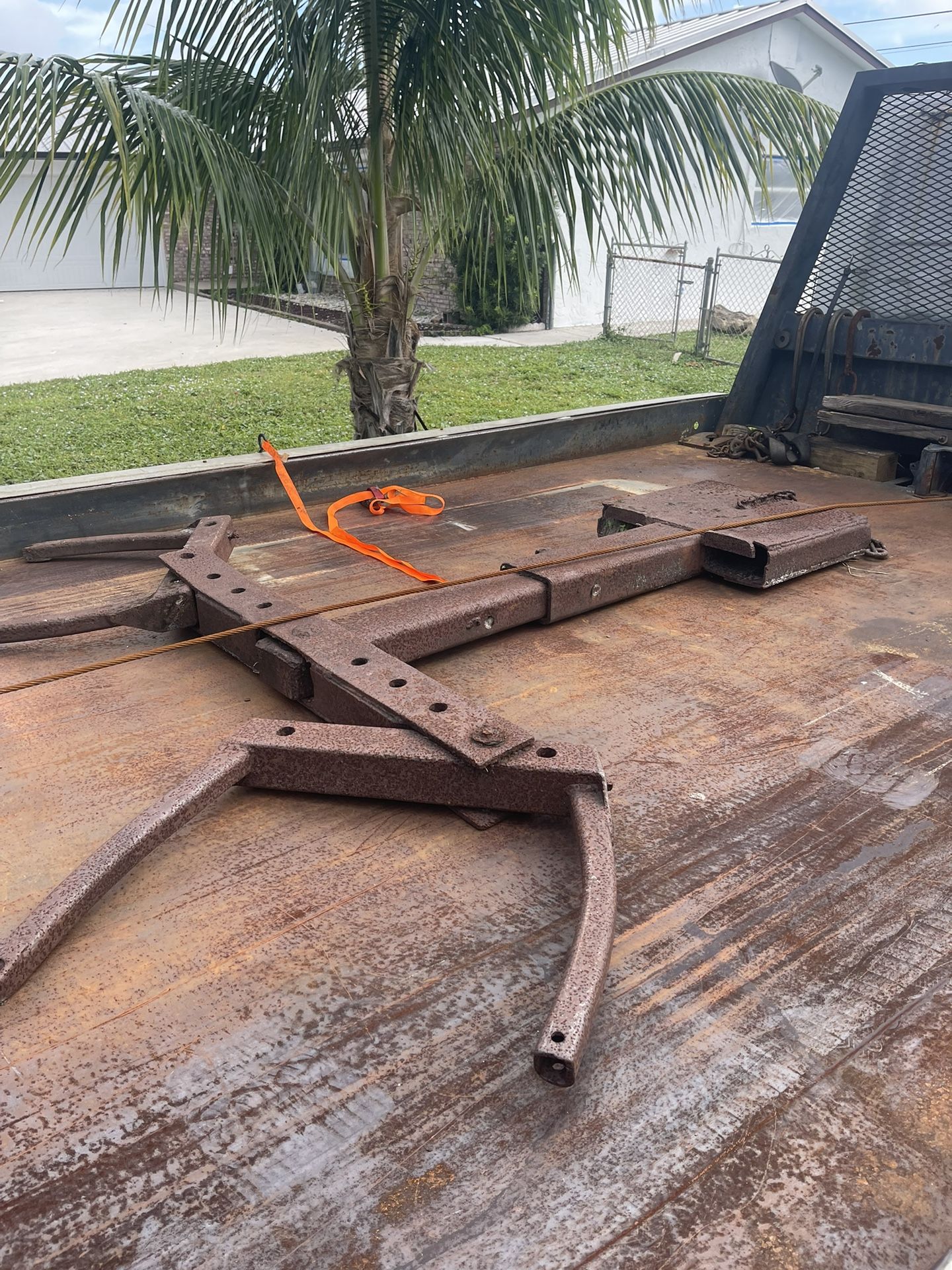 Forklift Wheel Lift Assembly