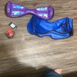 PURPLE HOVERTRAX RAZOR HOVERBOARD (includes Charger, And Blue Hoverboard Bag