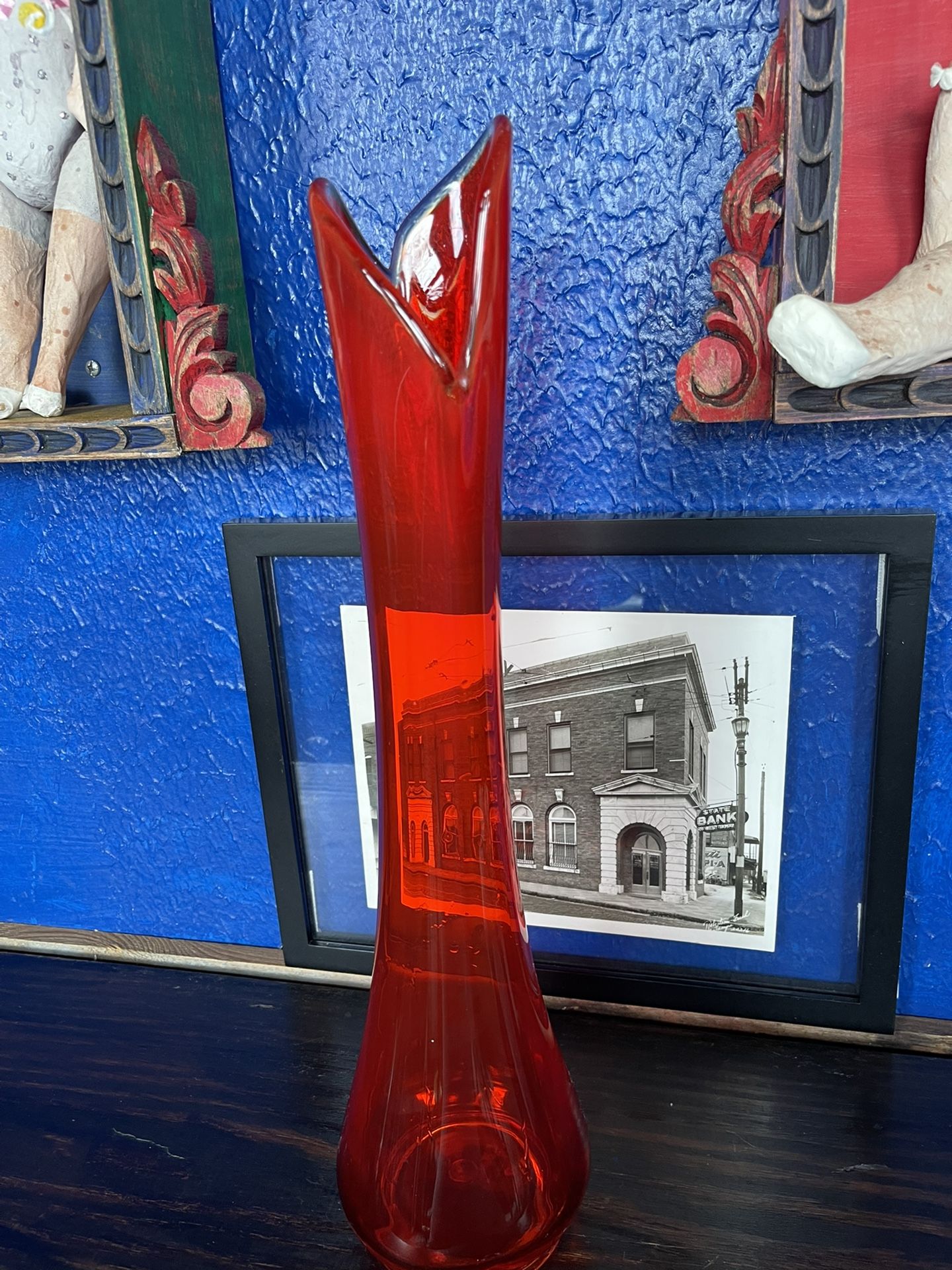 Red LE Smith 26 inch vase