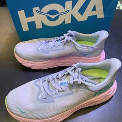 Hoka Womens Size 8.5 B Arahi 7 Runners, New In Box!