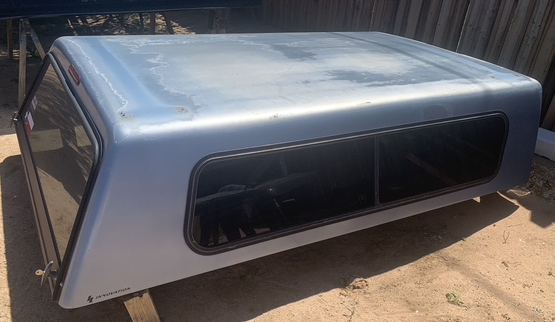 1996 Ford F150 8 Ft Bed Fiberglass Camper Shell