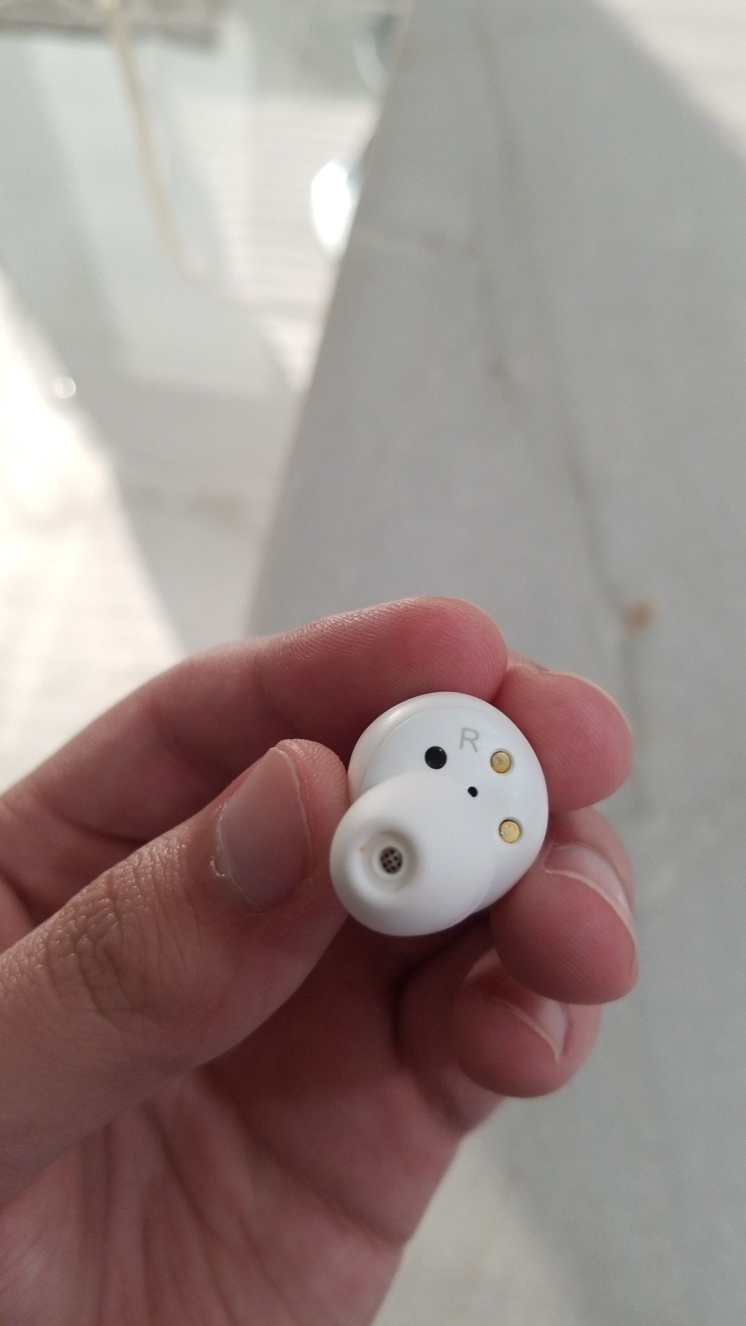 Samsung galaxy buds replacement bud (right ear)