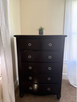 Raymour & Flanigan® Furniture 5 Drawer Dresser