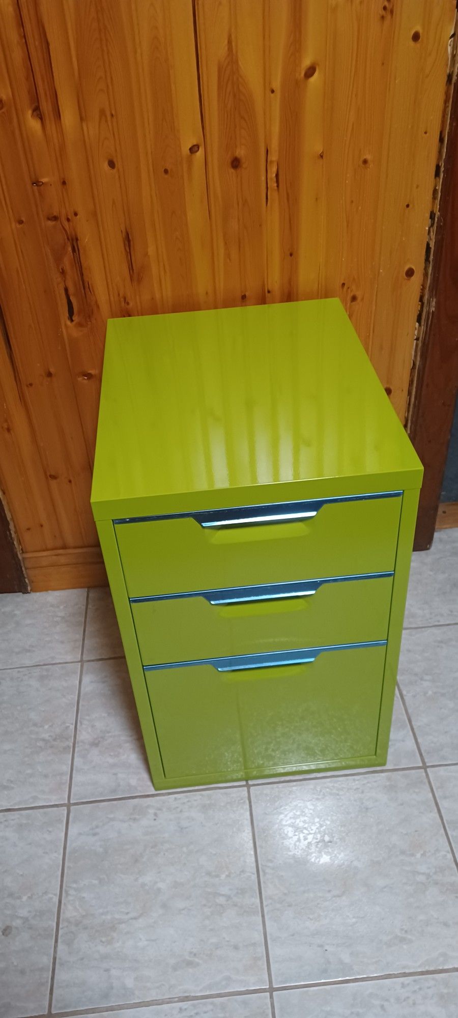 New Doctor's Office Medicine Cabinet