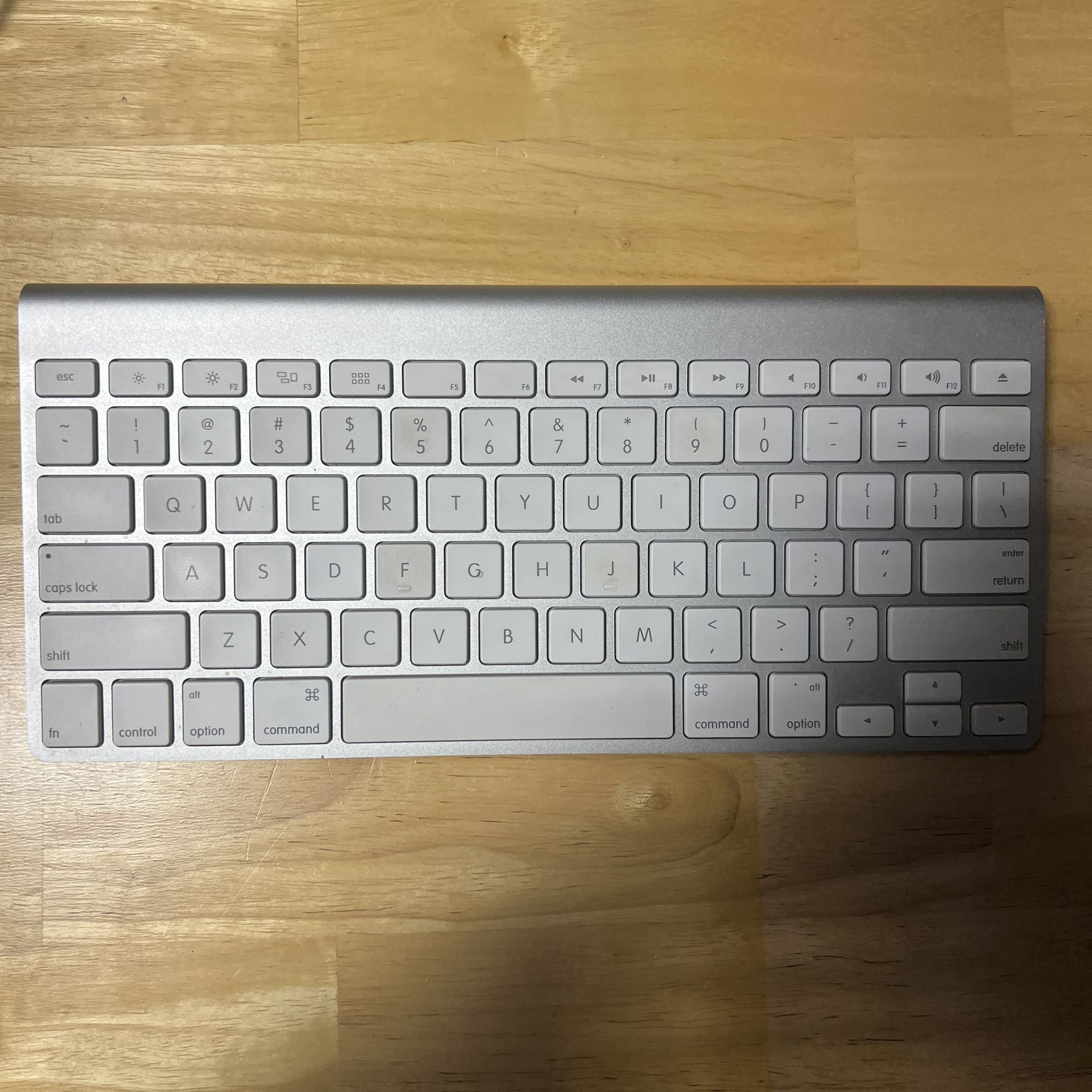 Apple Bluetooth Keyboard