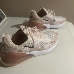 Nike Air Max 270 Light Pink Sneakers 
