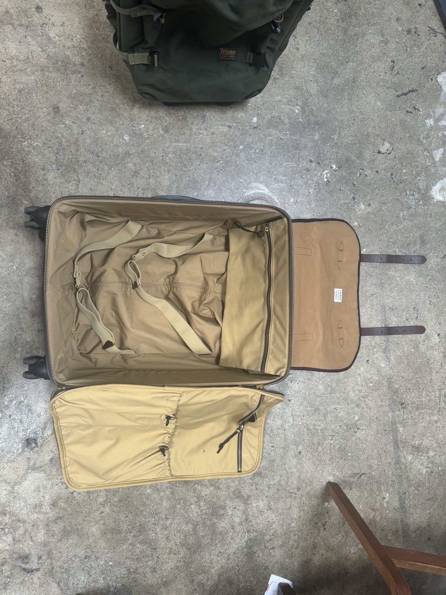 Filson Luggage (Medium-Large Checkin Size)