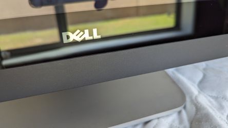 AS-IS / Parts: Dell XPS One 2710 27" All-In-One (Intel i7, NO Hard Drive)
