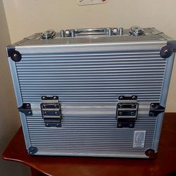Caboodle TRAIN CASE w/containers XLENT COND