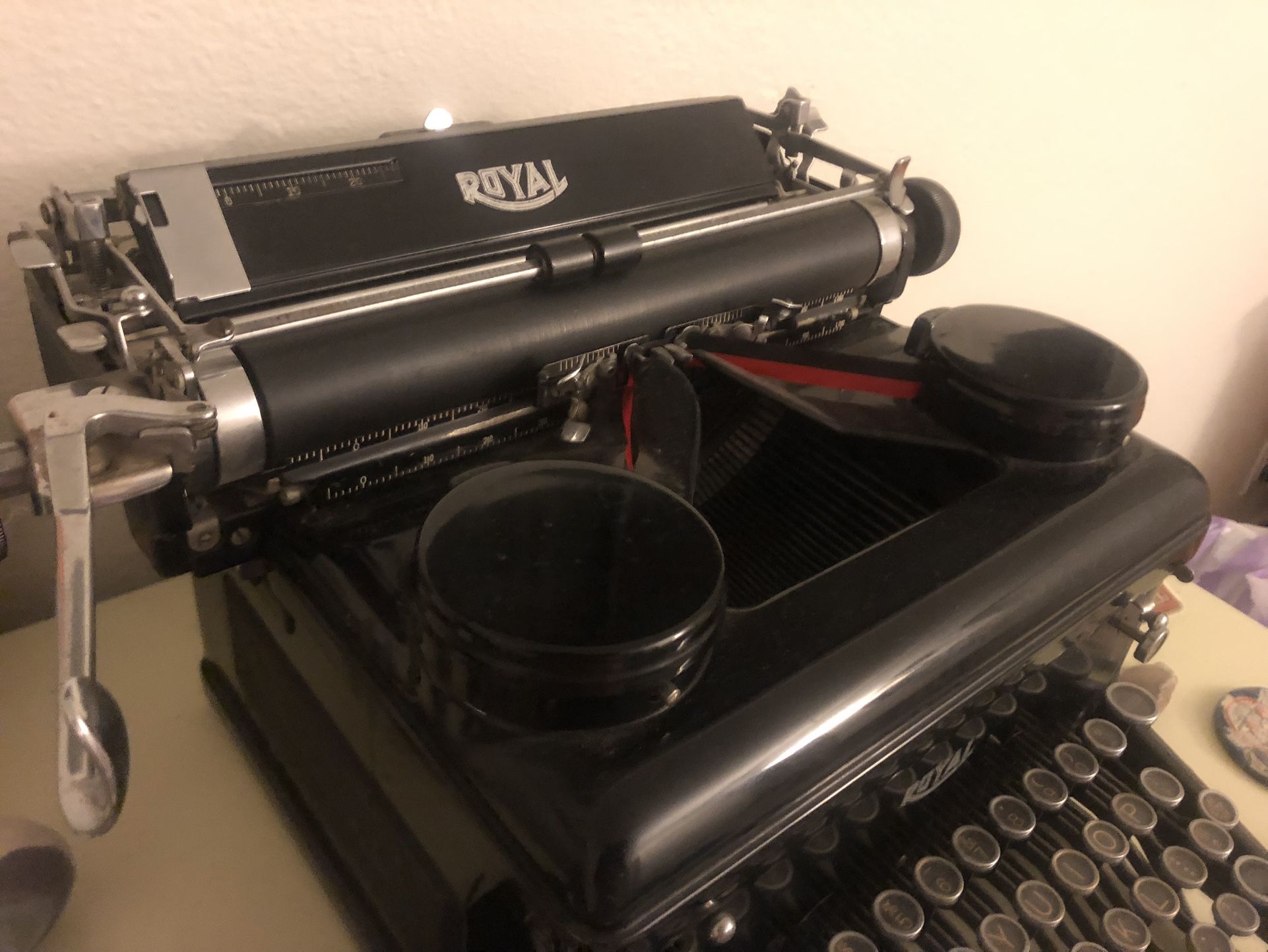 1934 Antique Royal Typewriter