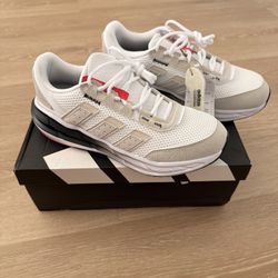 Adidas Men’s size 9