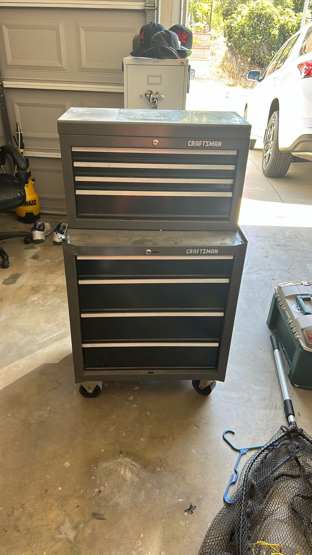 Toolbox with tools. 75$$