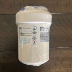 GE MWF Water Filter (sealed in original packaging)
