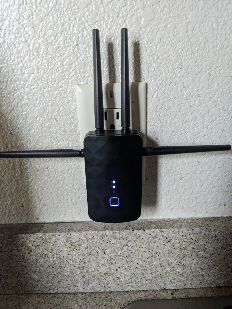 Wi-Fi Extender - Gig Speed