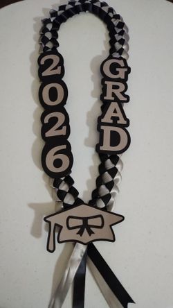 Graduation lei