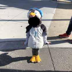 PENGUIN HALLOWEEN COSTUME