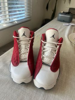 Jordan 13’s boys 5.5