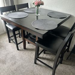 Free Dinning Table With 4 Chairs