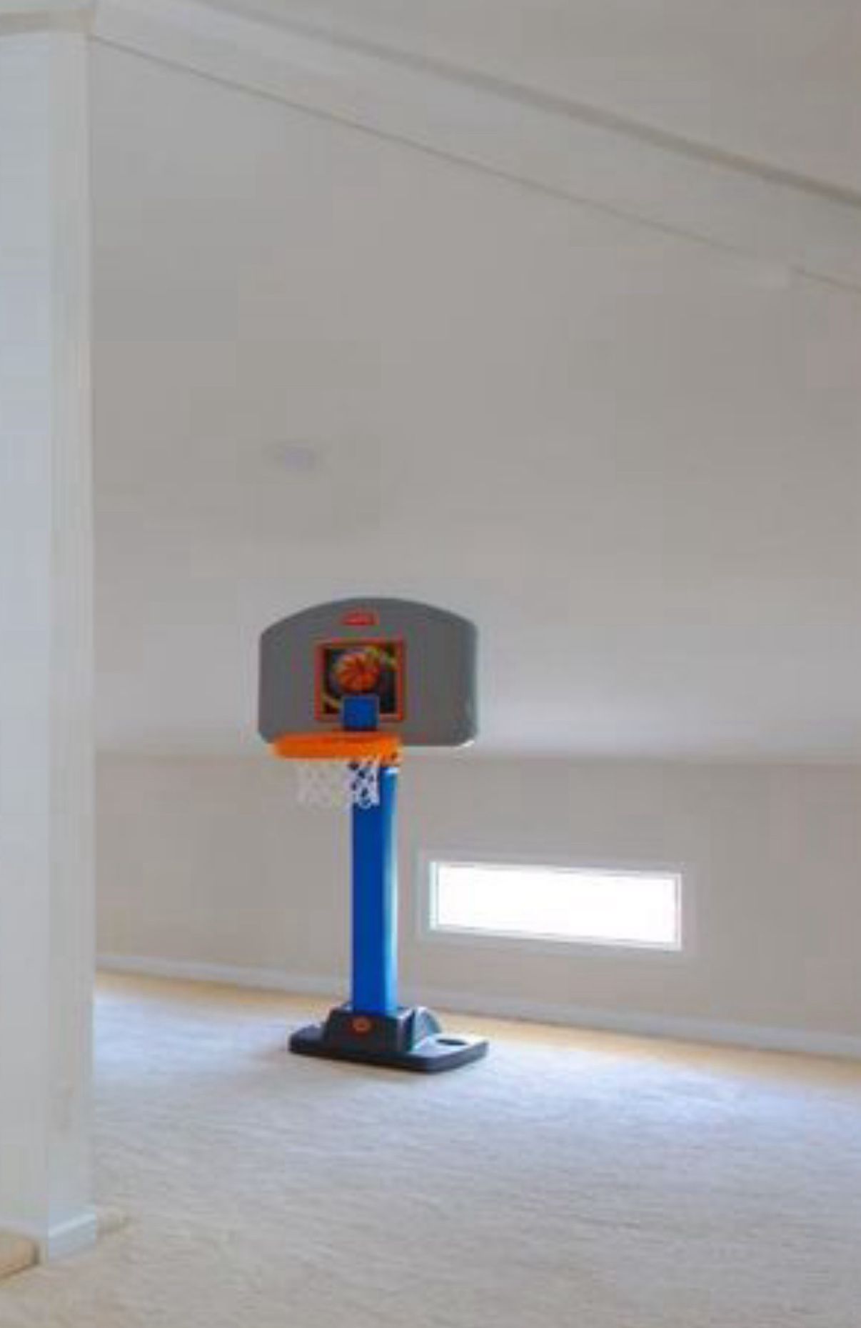 Kids Basketball Hoop