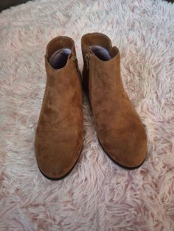 Girls boots size 3