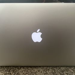 MacBook Air 13”