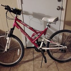 Happy Women's 24-in Mountain Bike