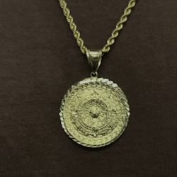 14k Gold Aztec Calendar Pendant