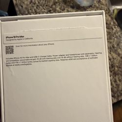 iPhone 16 Pro Max 