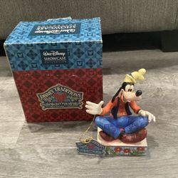 Goofy figurine New