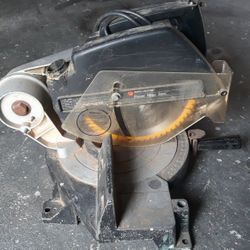 Black & Decker Power Miter Saw