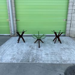 *Free Delivery* Vintage Style Rooms To Go Coffee Table Side Table Set