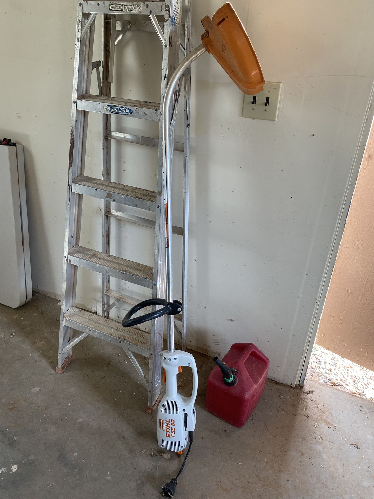 Stihl FSE60 Electric, Corded Weed Eater