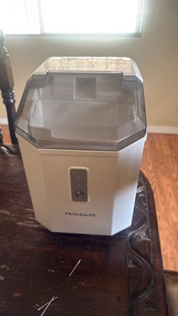 Frigidaire ice machine