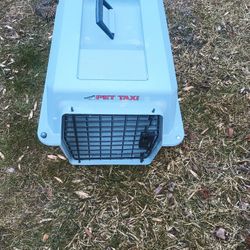 Medium Size Pet Carrier 