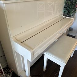 Kohler & Campbell Piano