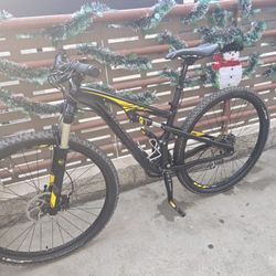 Specialized  Mountain Bike 